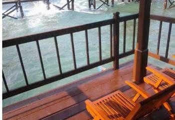 Pulau Ayer Resort And Cottages Джакарта Экстерьер фото